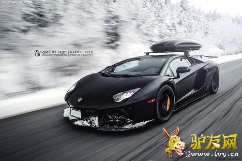 ѩר SR AutoAventador